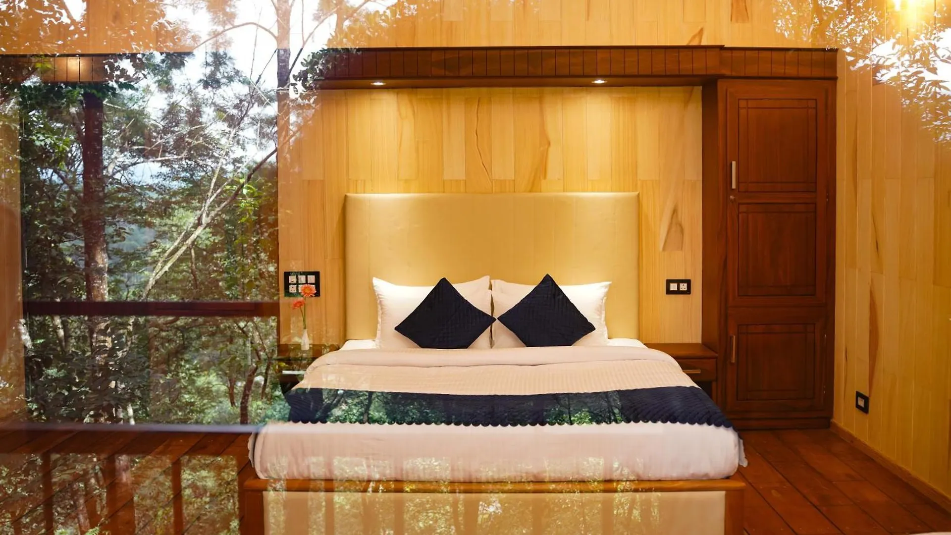Space Rock Resort Kalpetta