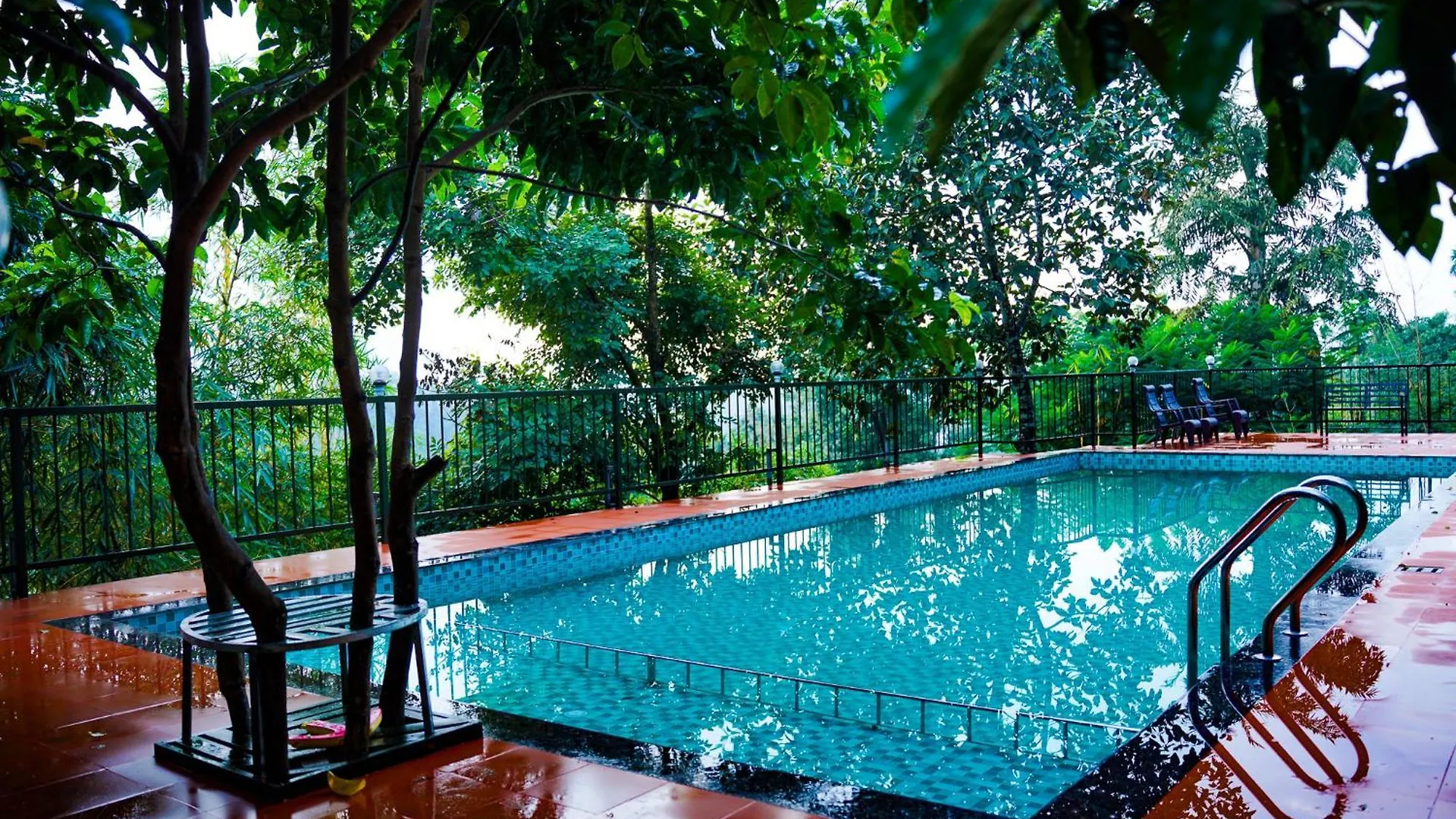 Space Rock Resort Kalpetta